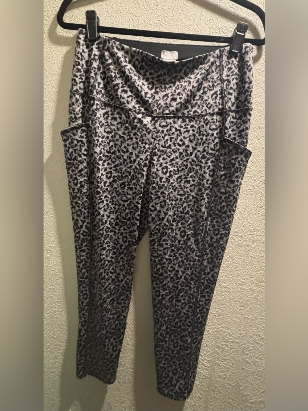 Chico’s Leopard Print Women’s active Pants
